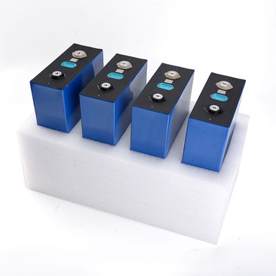 EVE グレード A 3.2V 50AH LiFePO4 太陽光発電の貯蔵用プリズマ式電池